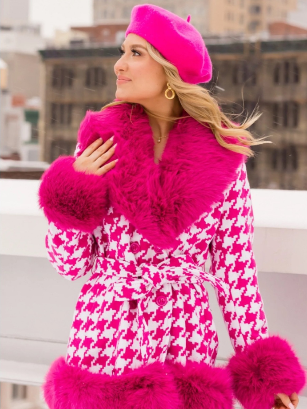 Women's Hot Pink Houndstooth Faux-Fur Trim Robe Coat